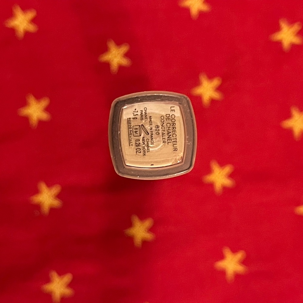 Concealer - Picture 2 of 2